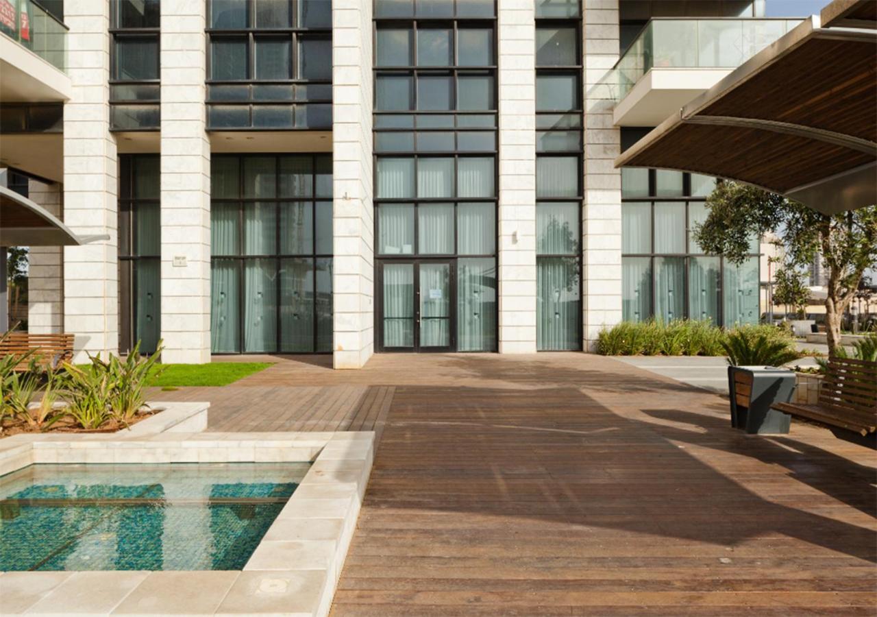 O&O Group- Special Apartment Sea View Luxury Tower Bat Yam Extérieur photo