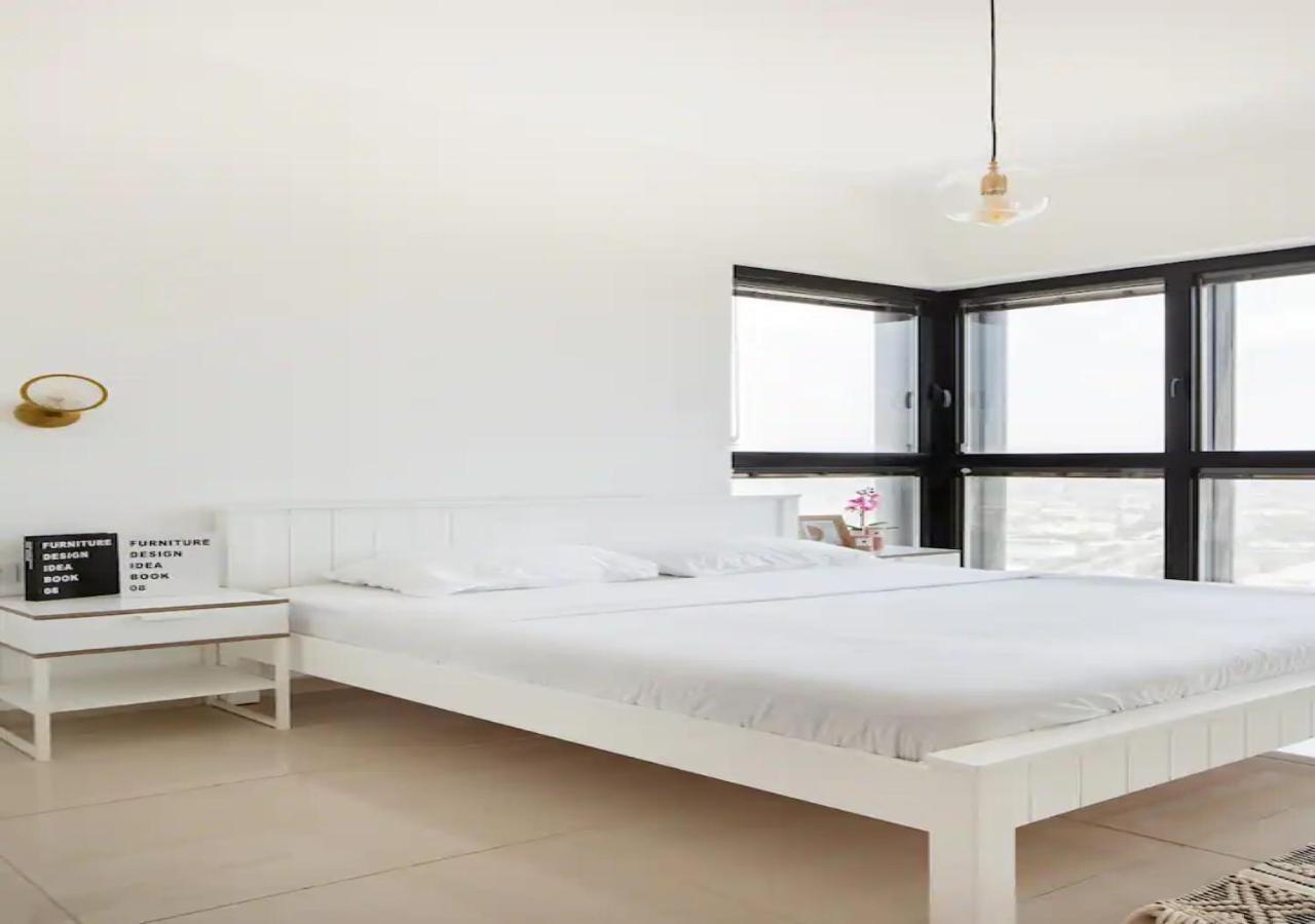 O&O Group- Special Apartment Sea View Luxury Tower Bat Yam Extérieur photo