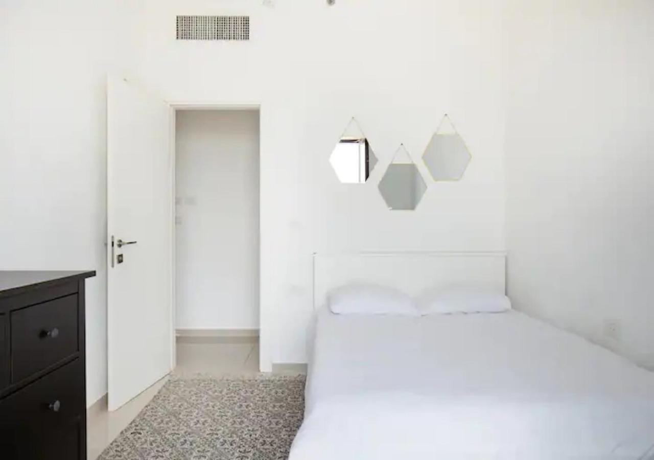 O&O Group- Special Apartment Sea View Luxury Tower Bat Yam Extérieur photo