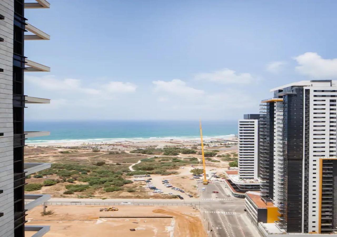 O&O Group- Special Apartment Sea View Luxury Tower Bat Yam Extérieur photo